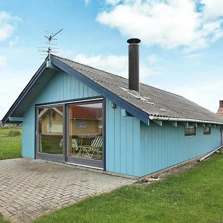 Three-bedroom Holiday In 4 Vinderup
